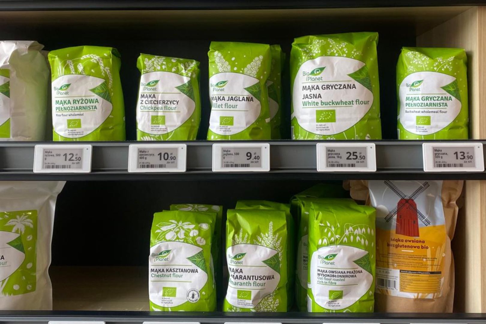 Papier vs. piksele – ile tak naprawdę kosztuje drukowanie etykiet?