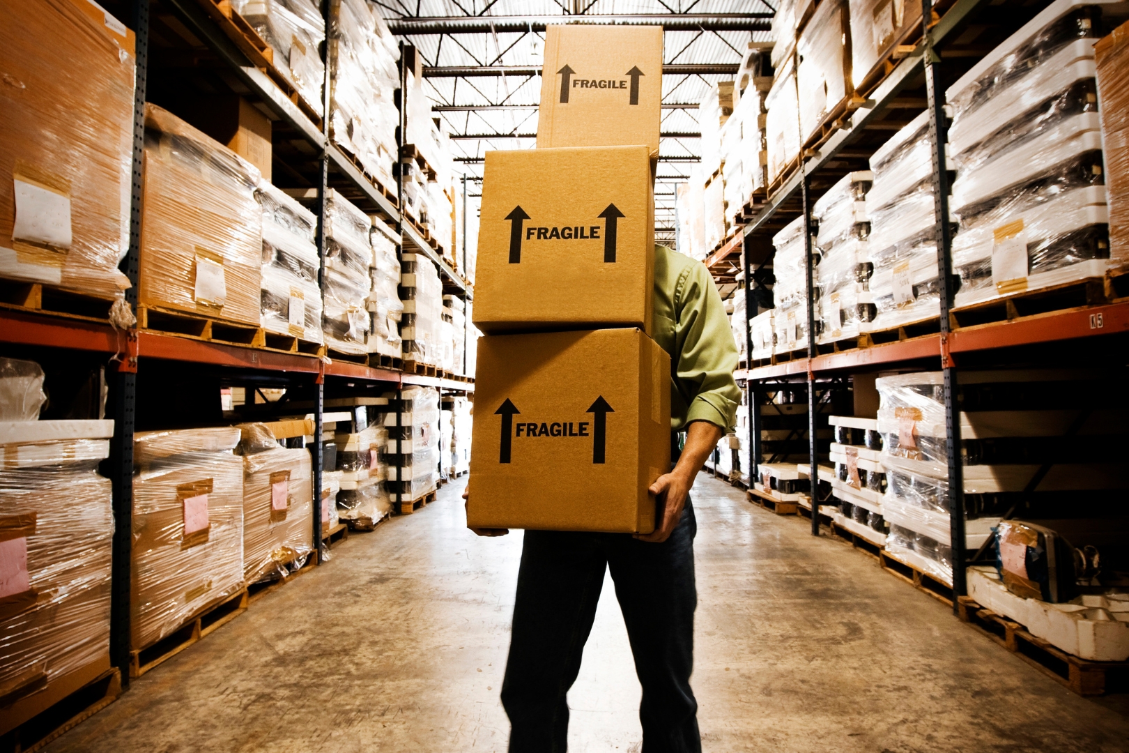 Dark store – przyszłość handlu online? Sprawdź, czy to rozwiązanie dla Ciebie